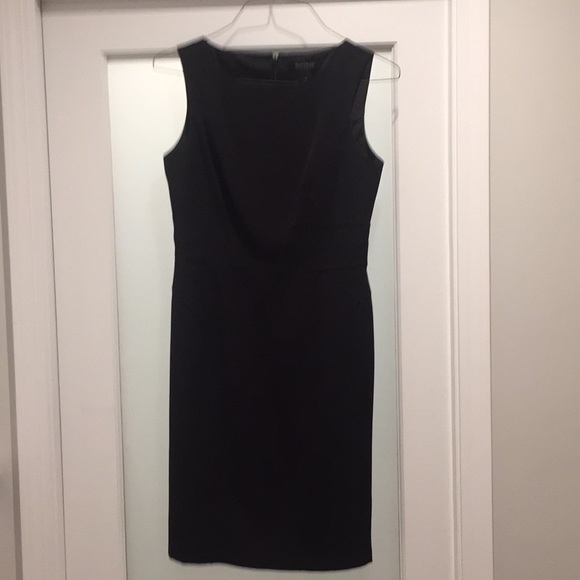 White House Black Market Dresses & Skirts - White House Black Market perfect black dress